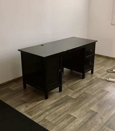 Stůl Ikea Hemnes