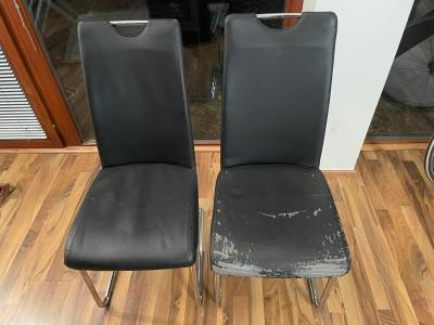 Židle, lehce poškozené (jen povrchově)