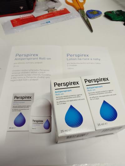 Perspirex -  omezuje pocení