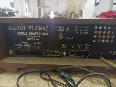 Stereo přijímač 1143A Tesla