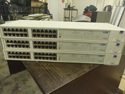 3x SuperStack II PS Hub 40