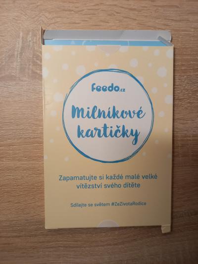 Milníkové kartičky od feeda