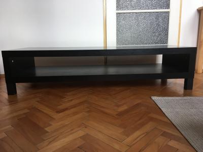 IKEA stolek pod TV / hifi