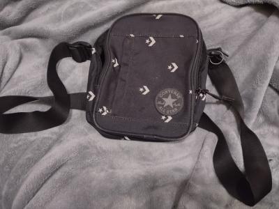 Kabelka crossbody converse