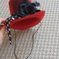 Malý červený klobouček