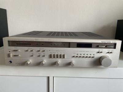 Daruji za odvoz stereo sesilovač Harman/Kardon hk 680i