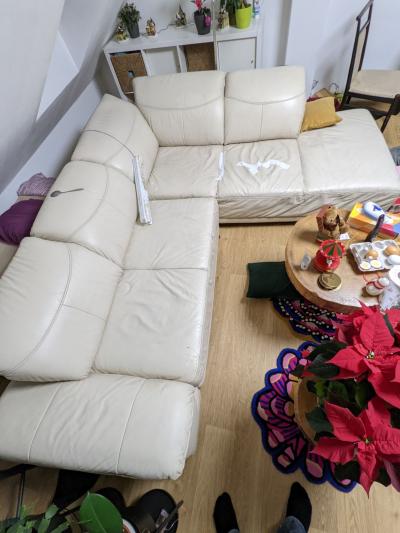 Kožený gauč za odvoz