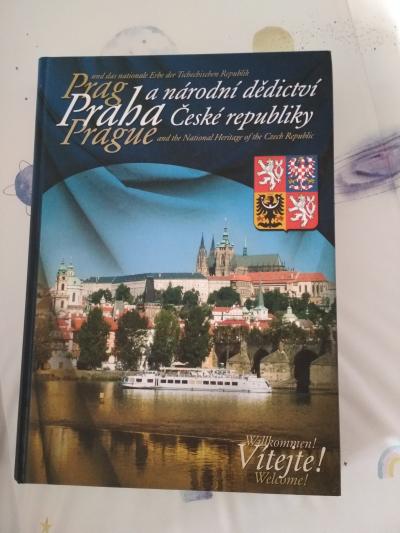 Kniha o Praze a CR