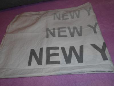 Povlak na polštář šedý