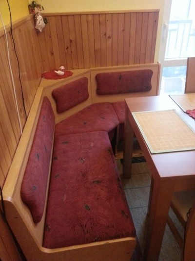 kuchyňská rohová lavice