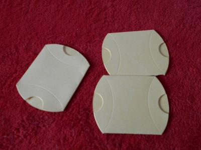 3 dárkové zlaté krabičky nové.