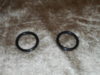 2x gumové těsnění