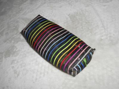 Taštička proužková