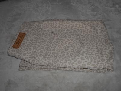 3/4 kalhoty typ džín