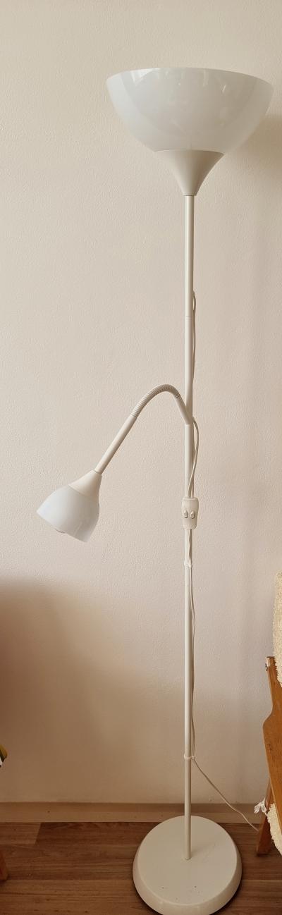 Stojací lampa - Ikea