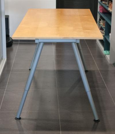 Kancelářský stůl Ikea Galant 160x80 cm, stavitelný