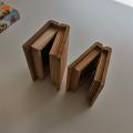 Dřevěné krabičky ve tvaru knížky