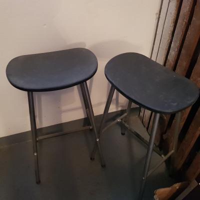 2 barové židličky