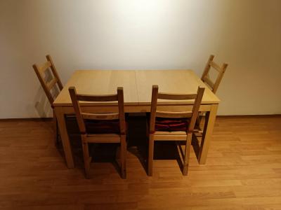 IKEA rozkládací stůl a 4 židle