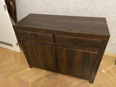 Skříňka / prádelník