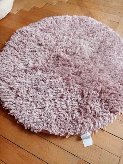 Růžový kobereček