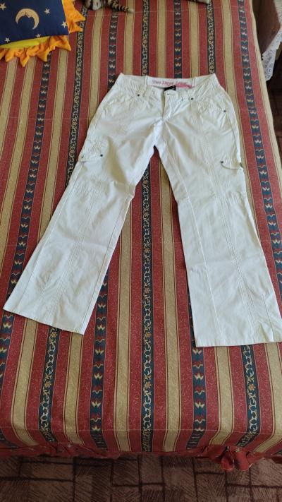 Dámské bílé kalhoty vel: 36
