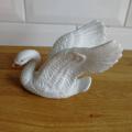 Porcelánové drobnosti + keramická labuť