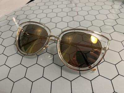 sluneční brýle z H&M