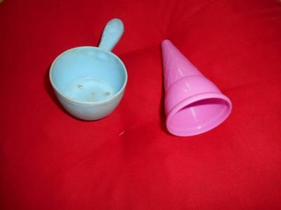 2 formičky na písek