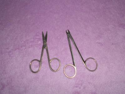 2x staré nůžky a kleštičky