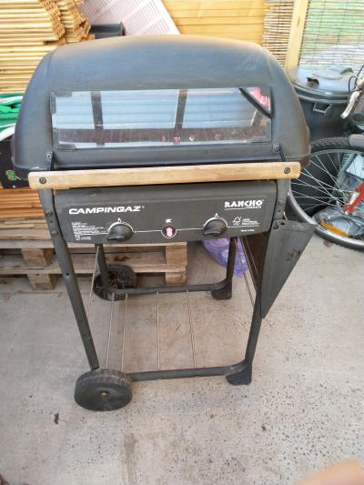 Daruji plynový gril plus redukci