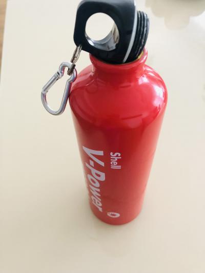 Kovová láhev na pití červená🥤