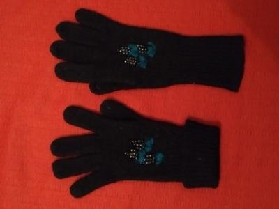 pletené rukavice