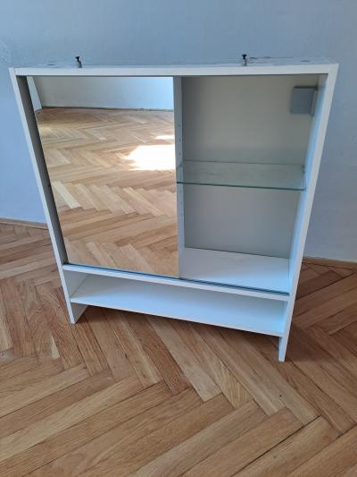 Daruji Ikea skříňky do koupelny