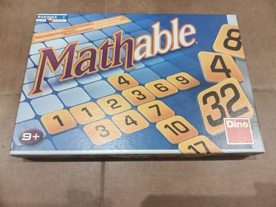 Společenská hra matematické "Scrabble"