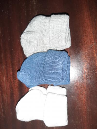 Ponožky pro miminko s nizkou porodni hmotnosti