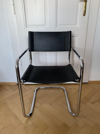 Chromovaná židle