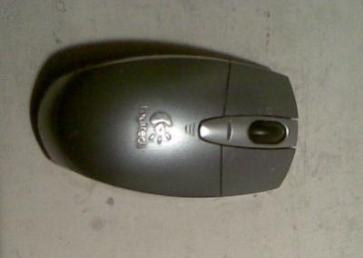 Bezdrátová myš Logitech 1