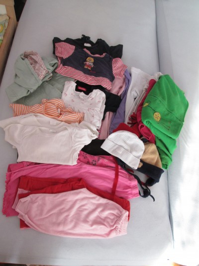 mix oblečení 6-18měs.