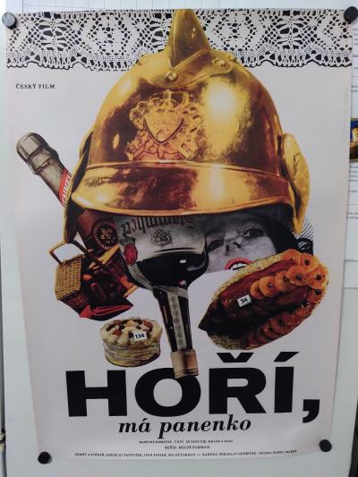 Plakát Hoří má panenko