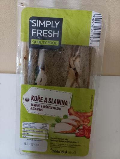 Sendvič kuře a slanina