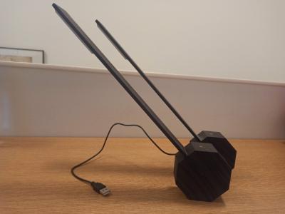 Bezdratove lampicky na cteni - plne funkcni s USB kabelem