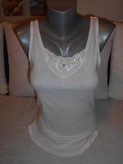 Spodní košilka bílá