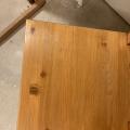 2x dřevěná starší židle