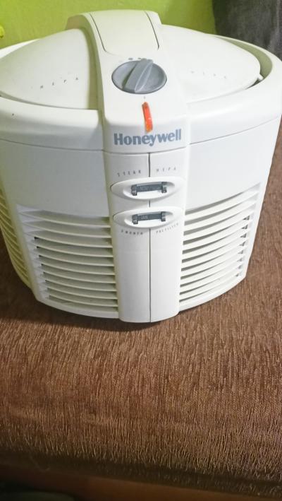 Čistička vzduchu Honeywell