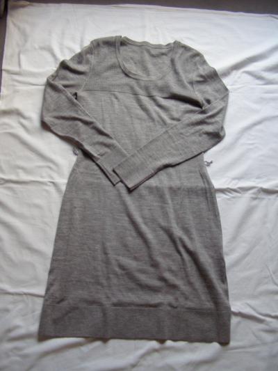 Dvě dlouhé tuniky (nebo dvoje krátké šaty)