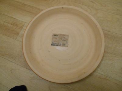 Keramická miska pod květináč