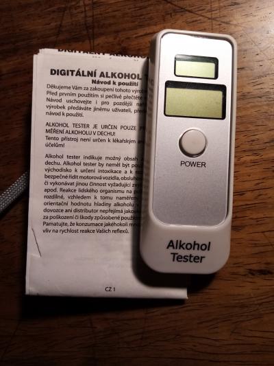 Alkohol tester 2