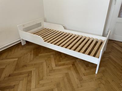 Dětská postel