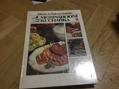 Velka kniha mezinarodni kucharka